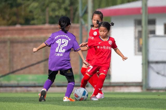 英超-库库亚利亚马杜埃凯破门 切尔西3-1狼队