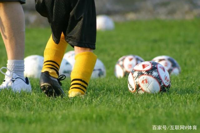 西甲上演最强矛盾之争 数据示巴萨击沉"黄潜"